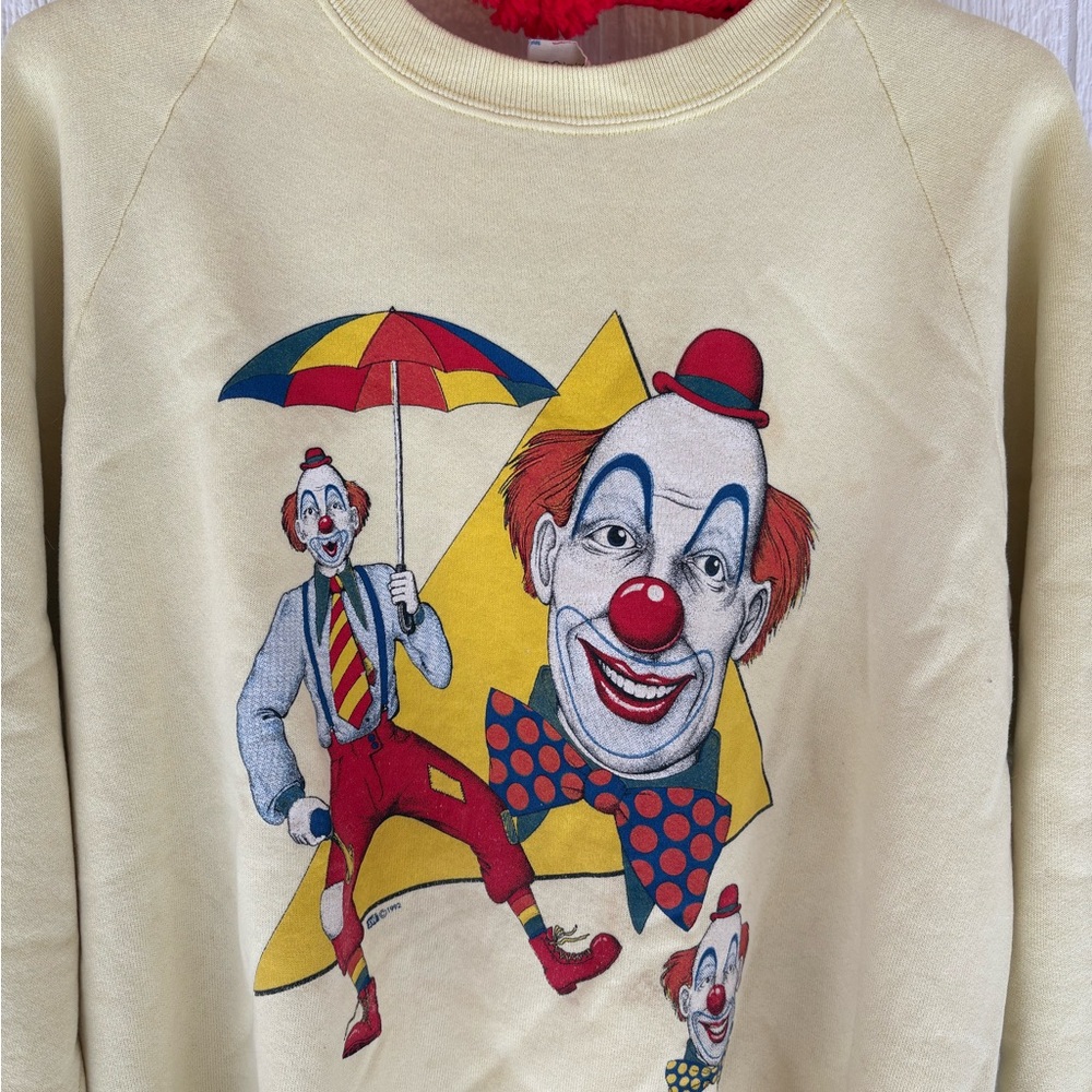 Yellow Rare Clown Graphic 90s Sweater Large - Picture 3 of 6